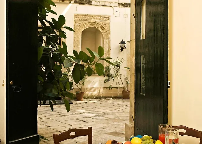 Palazzo Bernardini Apartment Lecce